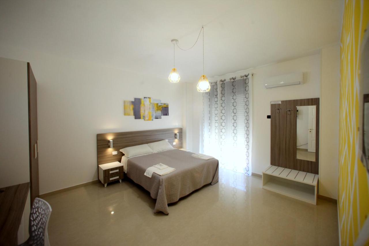 B&B Corso Roma Apricena Exterior foto